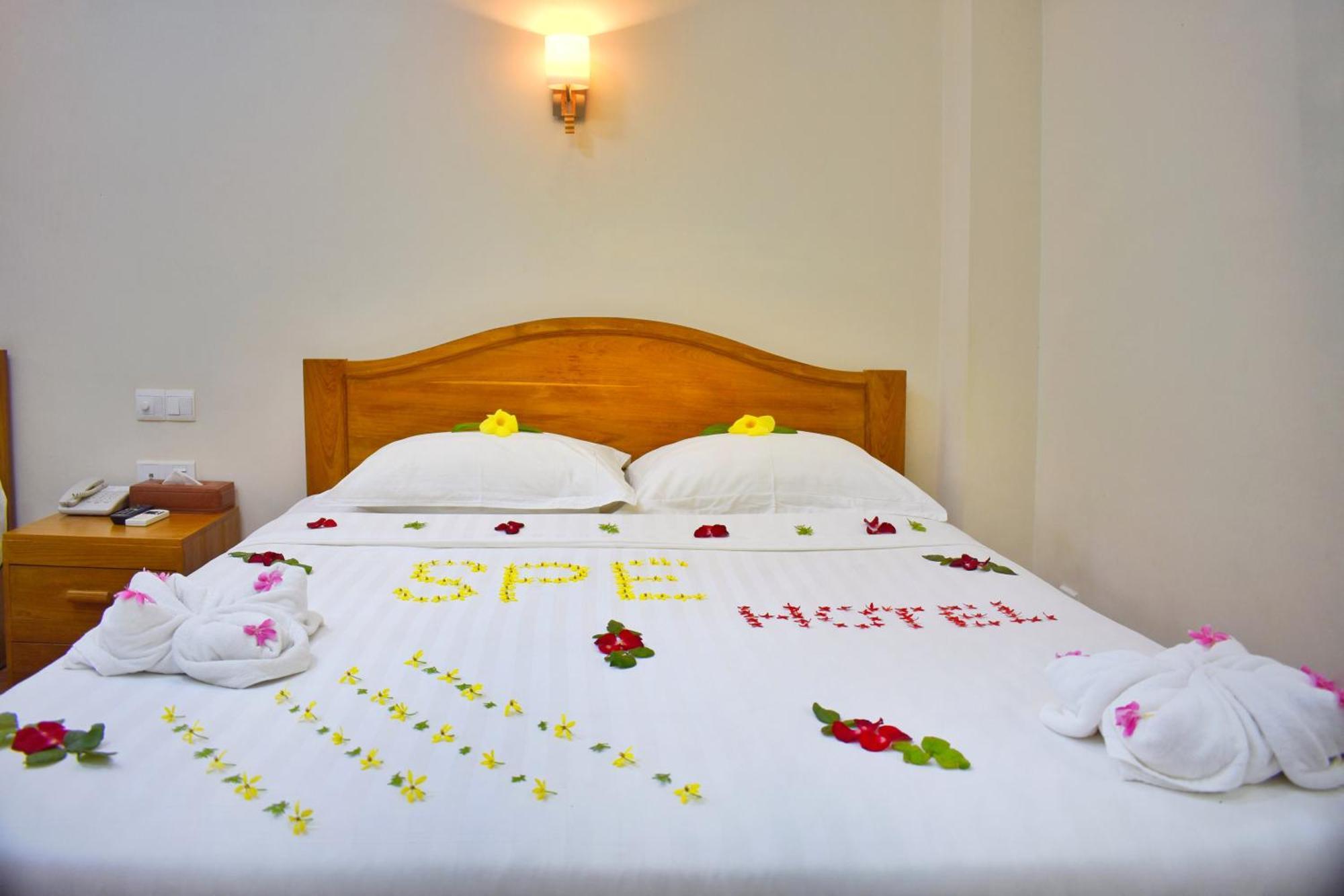 Shwe Poe Eain Hotel New Bagan Exterior foto